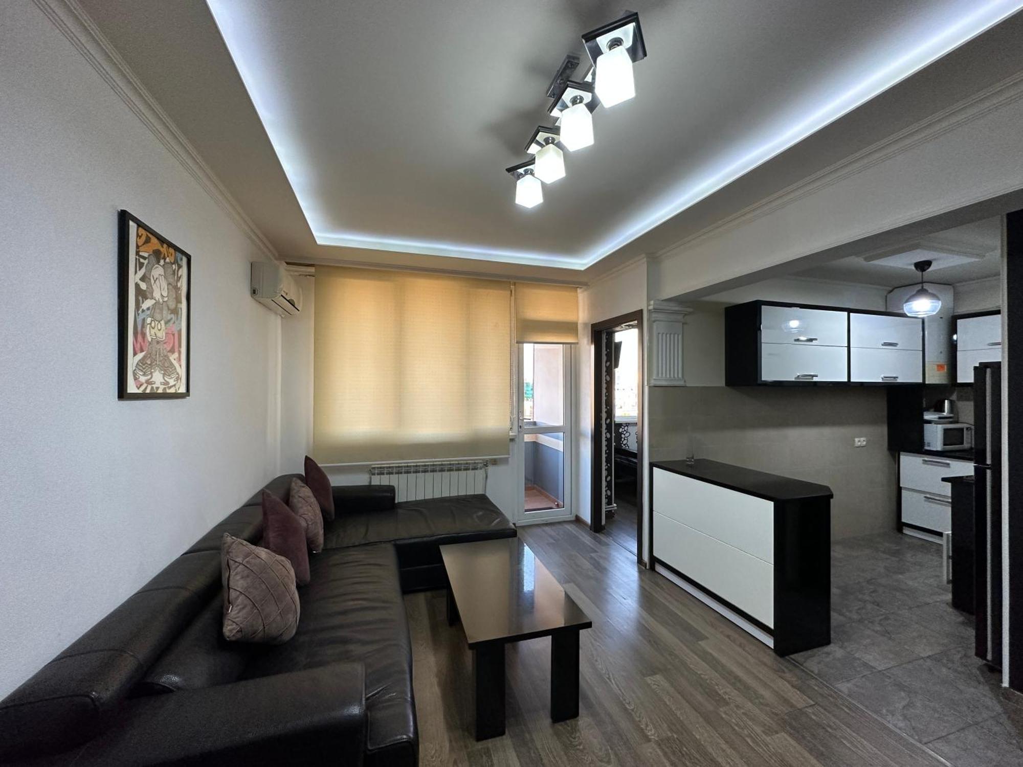 Yeznik Koghbatsi - Amiryan Crossroads 1 Bedroom Comfy Apartment With Balcony Ko100 Ereván Exterior foto
