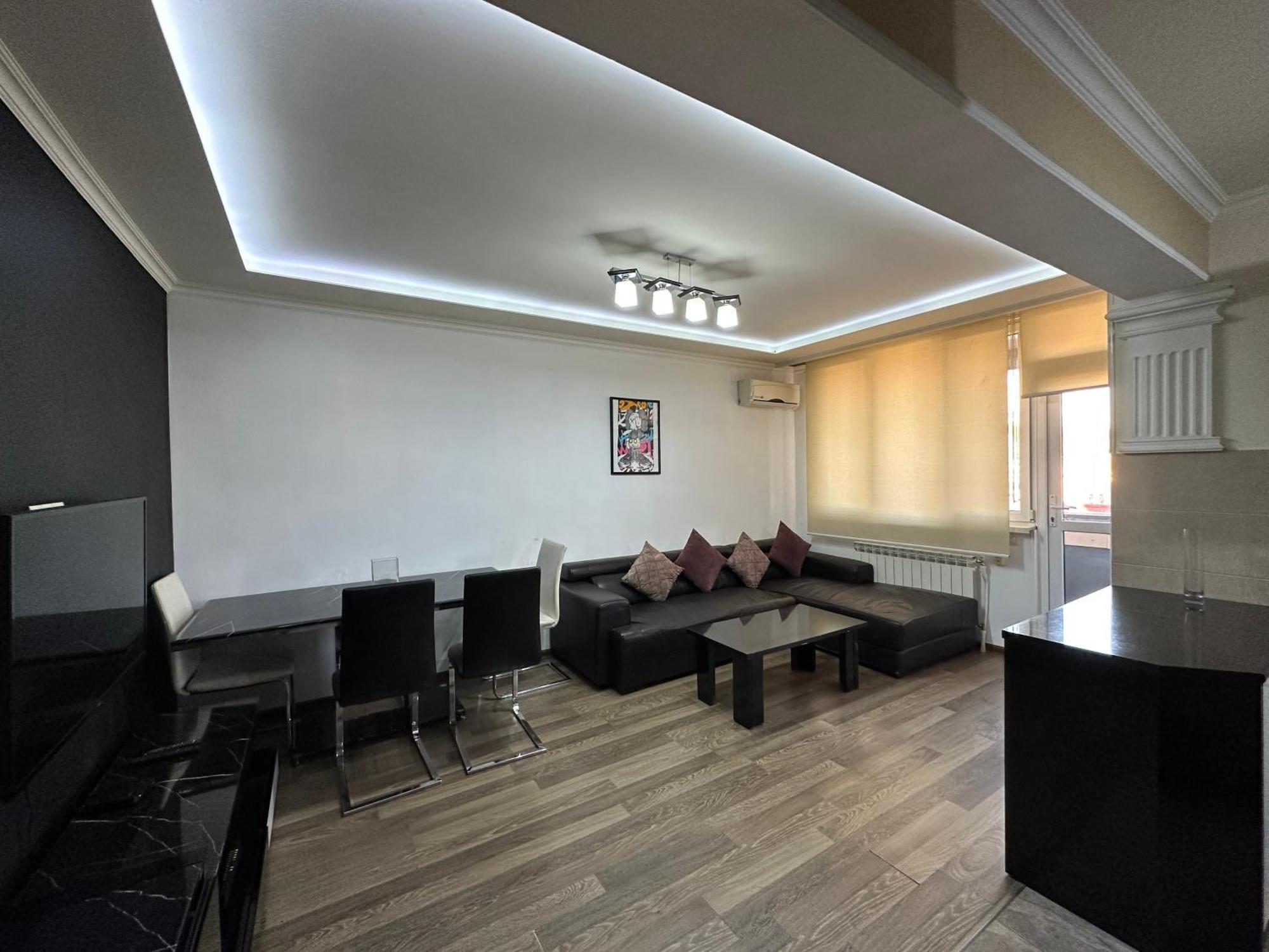 Yeznik Koghbatsi - Amiryan Crossroads 1 Bedroom Comfy Apartment With Balcony Ko100 Ereván Exterior foto